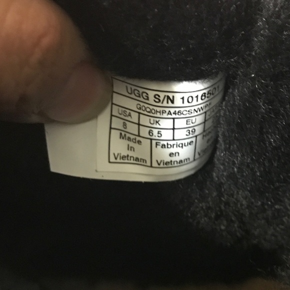 UGG WOMENS BAILEY BOW II BLACK size 8 NEW - Picture 6 of 6